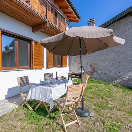 Country With Pool Apartment